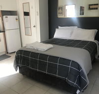 Dover Motel - Australian Directory