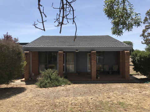 Dunolly Broadway B&B - Australian Directory 3