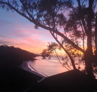 Dutchies Beachside Retreat - Australian Directory