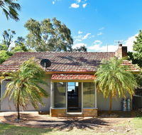 Dutchies Lodge - Australian Directory
