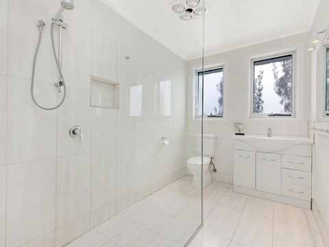 East Beach House - Australian Directory 1