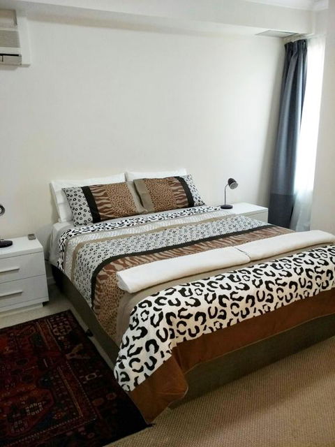 East Perth 2 BR Superb Riverside Apartment - Australian Directory 3