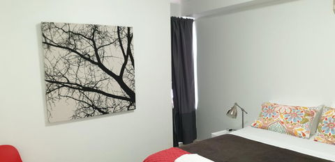 East Perth 2 BR Superb Riverside Apartment - Australian Directory 1