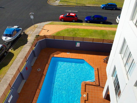 Ebbtide 20 - Australian Directory 2