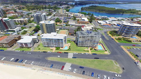 Ebbtide 38 - On The Beach! - Australian Directory 1