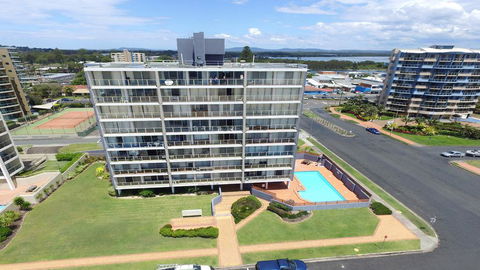 Ebbtide 38 - On The Beach! - Australian Directory 2