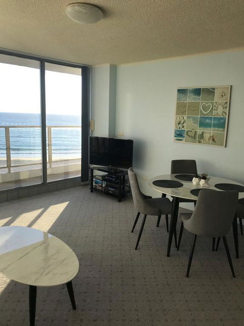 Ebbtide, Unit 23, 2-6 North St, Forster - Australian Directory 3