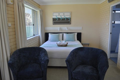 Edgewater Motel - Australian Directory 0