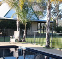 Elinike Guest Cottages - Australian Directory