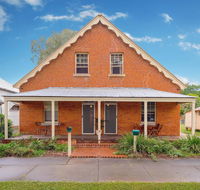Eliza 1875 Red Brick Duplex Townhouse - Australian Directory