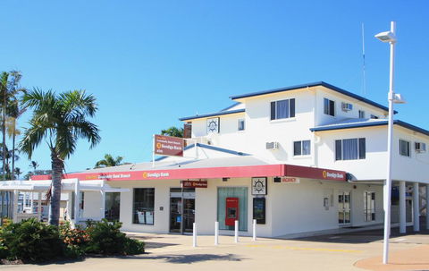 Endeavour Inn Emu Park - Australian Directory 3