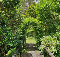 English Gardens - Garden Cottage - Australian Directory