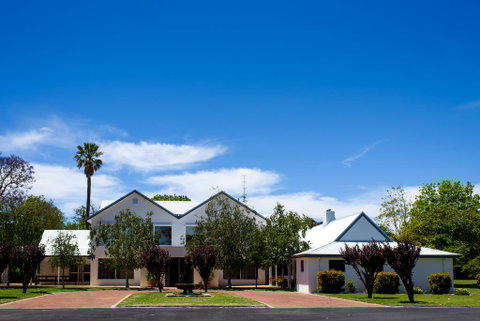 Fairlawn Estate - Australian Directory 0