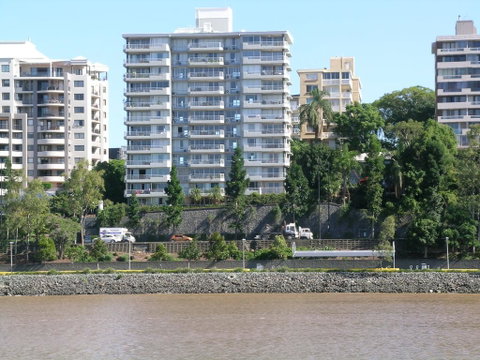 Fairthorpe Apartments - Australian Directory 0