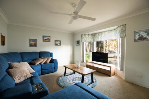 Family Getaway Close To Beach And Restaurants - Australian Directory 2