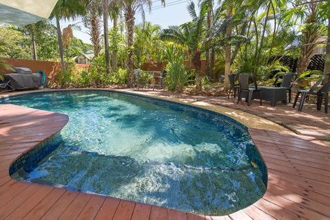 Fannie Bay Art House - Australian Directory 1