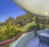 Fathoms 6 - Mollymook - Australian Directory
