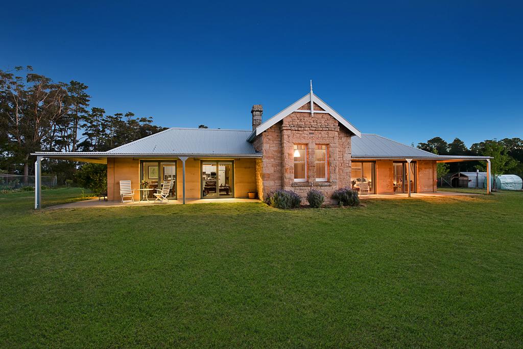  Australian Directory