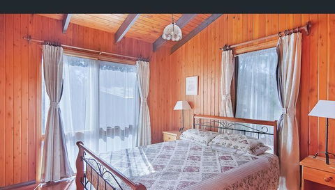 Ferndale Country Retreat - Australian Directory 3