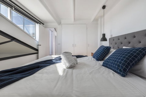 Fitzroy Converted Warehouse Penthouse - Australian Directory 2