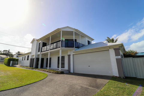 Flexi At Belmont - Australian Directory 0