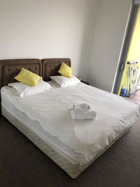 Four Bedroom Apartment - Australian Directory 3