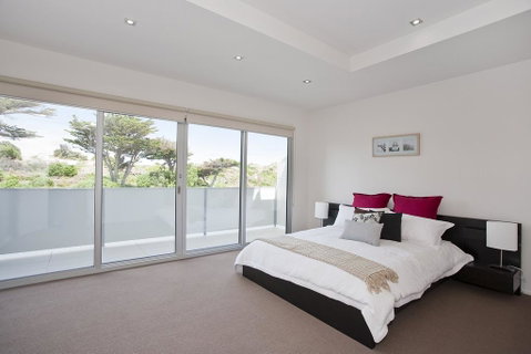 Four Kings Apartment - Deluxe 2br #3 - Australian Directory 3