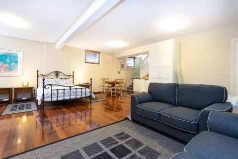 Fremantle Bed & Breakfast - Australian Directory 2