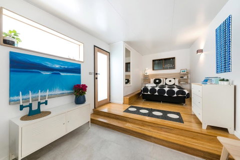 Fremantle Swan River Studio - Australian Directory 0