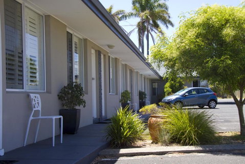 Gale Street Motel & Villas - Australian Directory 0