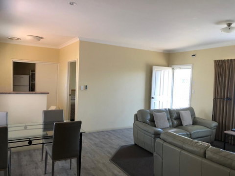 Gale Street Motel & Villas - Australian Directory 2