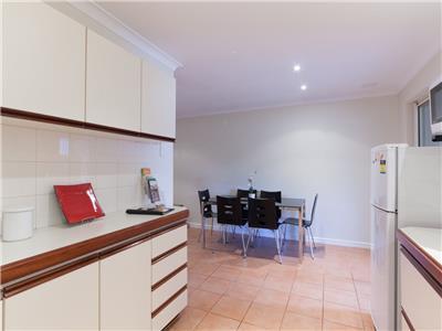 Garden City Short Stays - Australian Directory 1