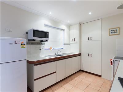 Garden City Short Stays - Australian Directory 3
