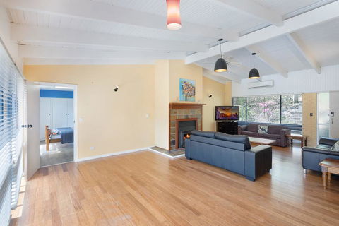 Getaway South Coast - Holiday House With Pool - Australian Directory 3