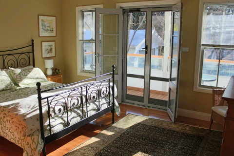 Glenburn House - Australian Directory 2