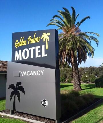 Golden Palms Motel - Australian Directory 3