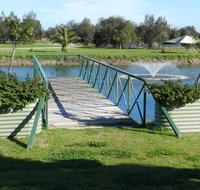 Golden Ponds - Australian Directory