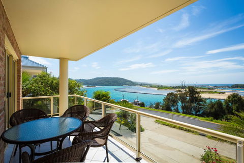 Grand Pacific 1 Unit 1 - Australian Directory 1