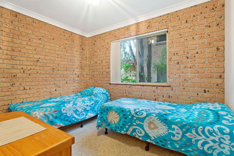 Grand Pacific 2 Unit 1 - Australian Directory 2