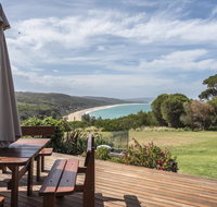 Green Waves - The Point Tura - Australian Directory