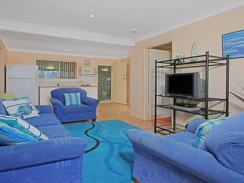 Gunyah - An Idyllic Coastal Getaway - Australian Directory 1
