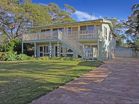 Gunyah - An Idyllic Coastal Getaway - Australian Directory 0
