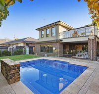 Hampton Haven with Pool for families and a max of 8 adults. - Australian Directory