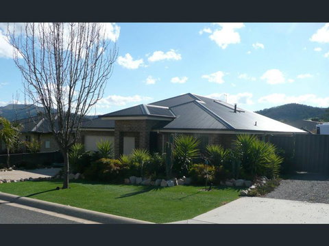 Hampton On Toner - Australian Directory 0