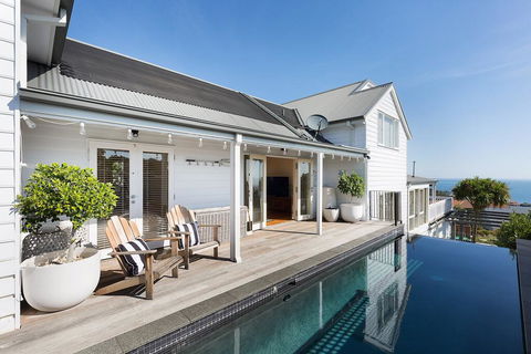 Hampton's Retreat Family Friendly, Water Views, Close To Beach With Heated Pool - Australian Directory 0