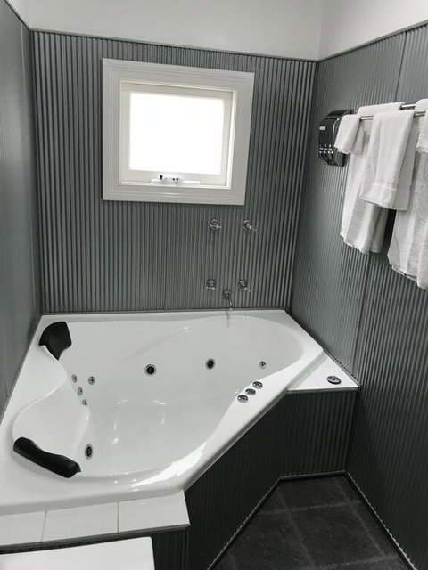 Hamptons Inn Bed & Breakfast - Australian Directory 3