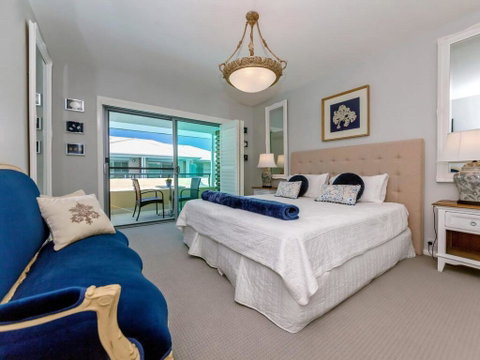 Hamptons Retreat @ Unit 259B Pacific Blue - Australian Directory 0