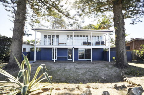 Happy Tides - Australian Directory 1