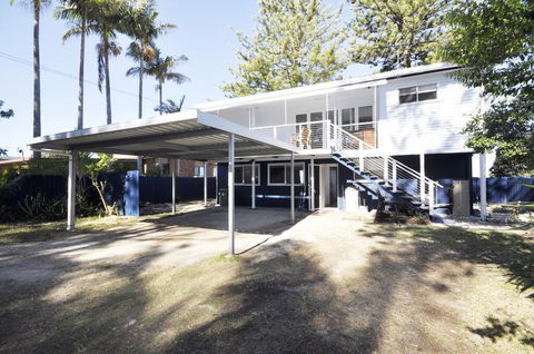 Happy Tides - Australian Directory 2