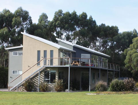 Harbour Lookout - Australian Directory 0
